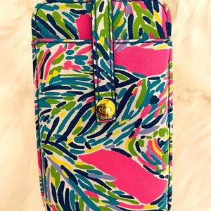 Lilly Pulitzer cross body bag. New - never used - 5.5 inches by 3.5 inches